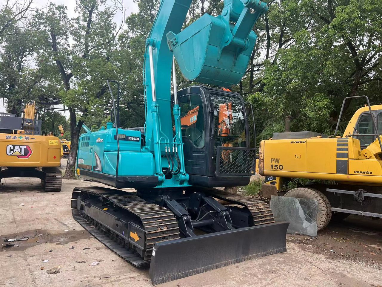 KOBELCO sk140 used excavator good condition for sale - Excavadora de cadenas: foto 2 KOBELCO sk140 used excavator good condition for sale - Excavadora de cadenas: foto 2