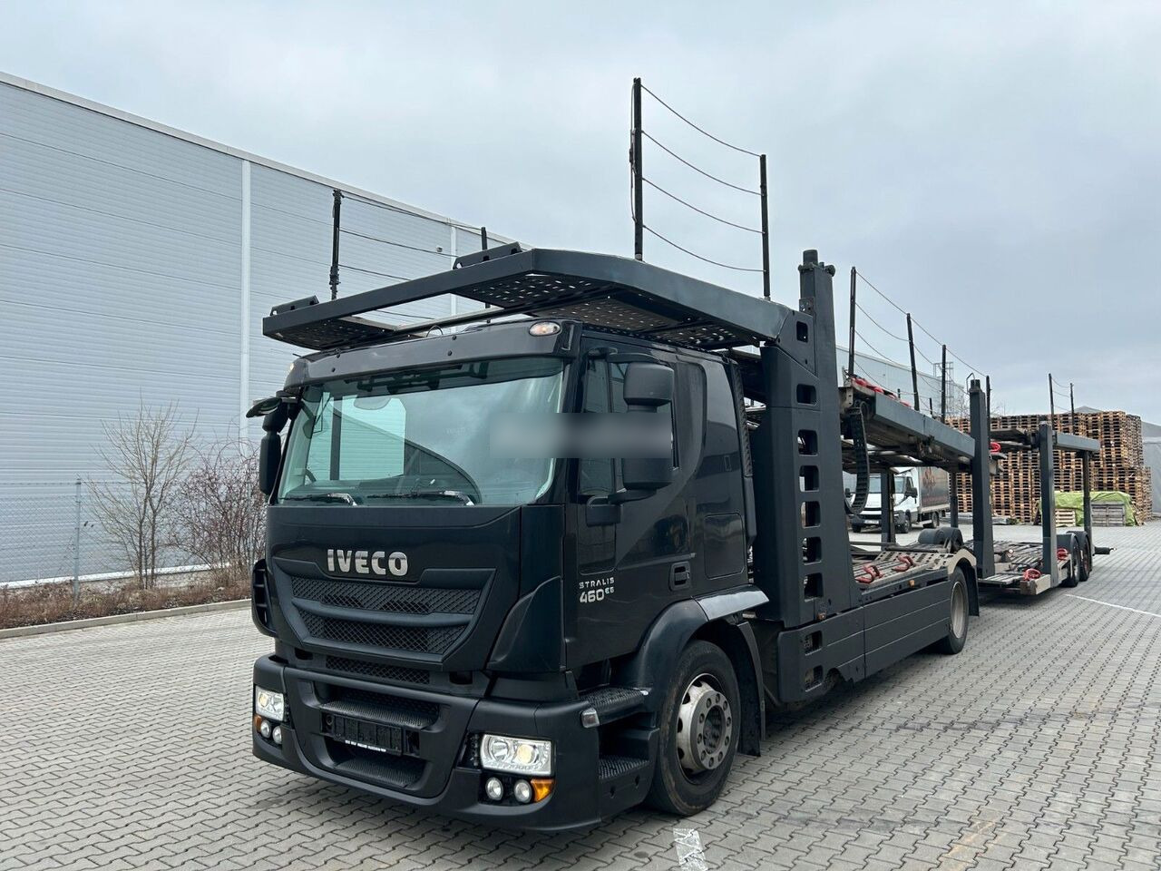 IVECO Stralis 460 (1A3C - ROLFO TV) - Portavehículos camión: foto 1 IVECO Stralis 460 (1A3C - ROLFO TV) - Portavehículos camión: foto 1