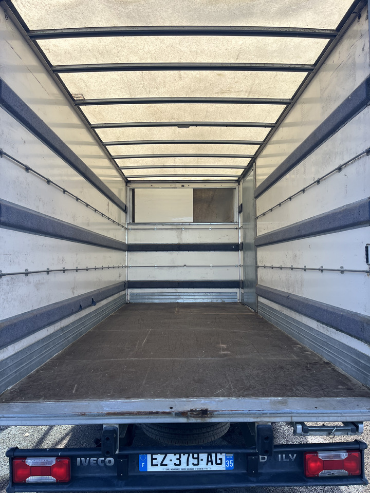 IVECO DAILY - Furgoneta: foto 5 IVECO DAILY - Furgoneta: foto 5