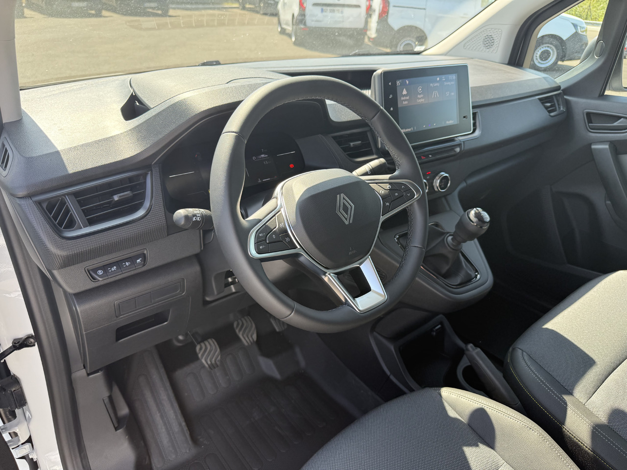 RENAULT KANGOO VAN 1.5DCI95 L1 FOURGON - Furgoneta pequeña: foto 5 RENAULT KANGOO VAN 1.5DCI95 L1 FOURGON - Furgoneta pequeña: foto 5