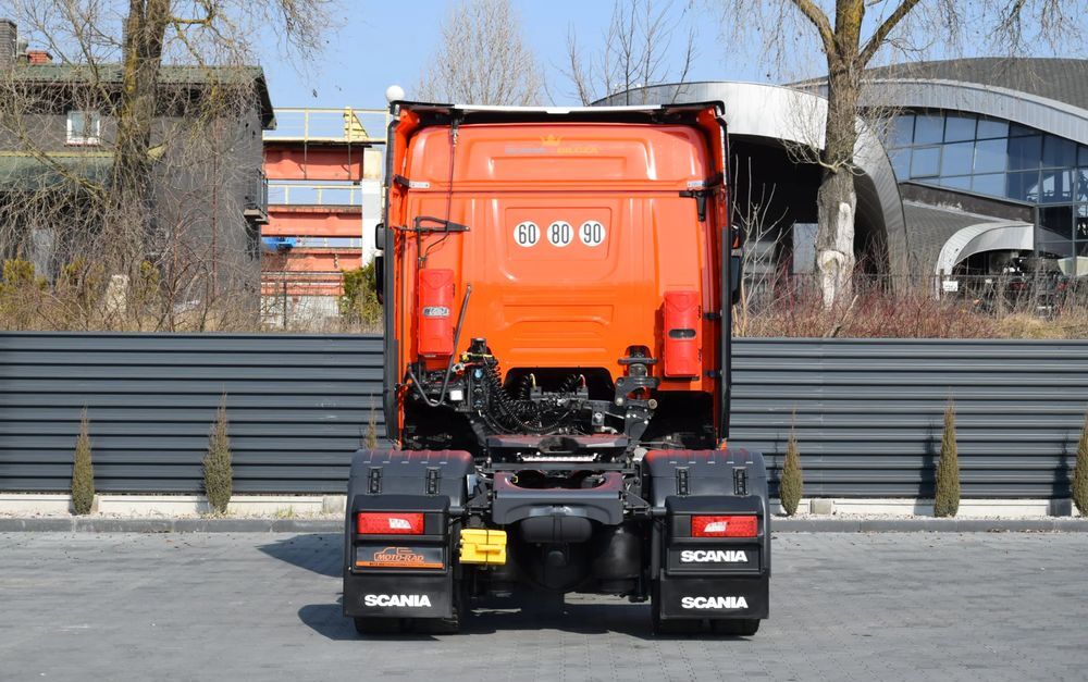 Scania R450 / EURO 6 / HYDRAULIKA / RETARDER / KAMERA / ACC / KLIMA / ALUFELGI / LEDY / SERWISOWANA / SPROWADZONA - Cabeza tractora: foto 5 Scania R450 / EURO 6 / HYDRAULIKA / RETARDER / KAMERA / ACC / KLIMA / ALUFELGI / LEDY / SERWISOWANA / SPROWADZONA - Cabeza tractora: foto 5