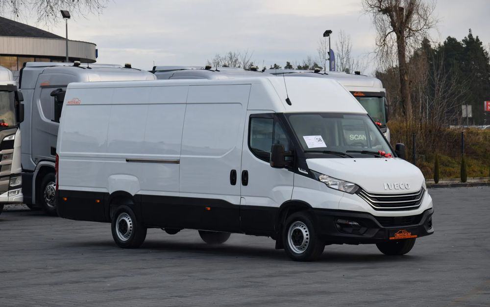 Iveco DAILY MAXI 35S14 / 2.3 - 140 KM / AUTOMAT HI-MATIC / NOWY MODEL / 3 OSOBY / DOSTAWCZE / BLASZAK / KAMERA COFANIA / TEMPOMAT / KLIMA / 2022 / SERWISOWANY / SPROWADZONY Z NIEMIEC - Furgón: foto 3 Iveco DAILY MAXI 35S14 / 2.3 - 140 KM / AUTOMAT HI-MATIC / NOWY MODEL / 3 OSOBY / DOSTAWCZE / BLASZAK / KAMERA COFANIA / TEMPOMAT / KLIMA / 2022 / SERWISOWANY / SPROWADZONY Z NIEMIEC - Furgón: foto 3