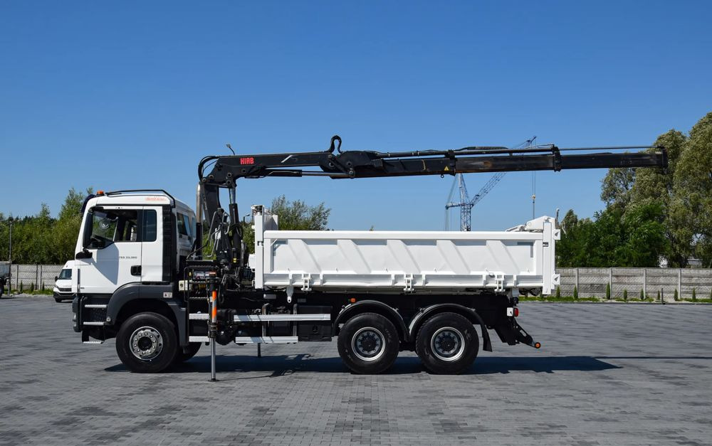 MAN TGS 33.360 / 6x4 / HDS HIAB 122 E-2 HIDUO / STEROWANIE RADIOWE / WYWROTKA / HYDROBURTA / AUTOMAT / KLIMA / TEMPOMAT / KAMERA COFANIA / SPROWADZONY - Volquete camión: foto 5 MAN TGS 33.360 / 6x4 / HDS HIAB 122 E-2 HIDUO / STEROWANIE RADIOWE / WYWROTKA / HYDROBURTA / AUTOMAT / KLIMA / TEMPOMAT / KAMERA COFANIA / SPROWADZONY - Volquete camión: foto 5