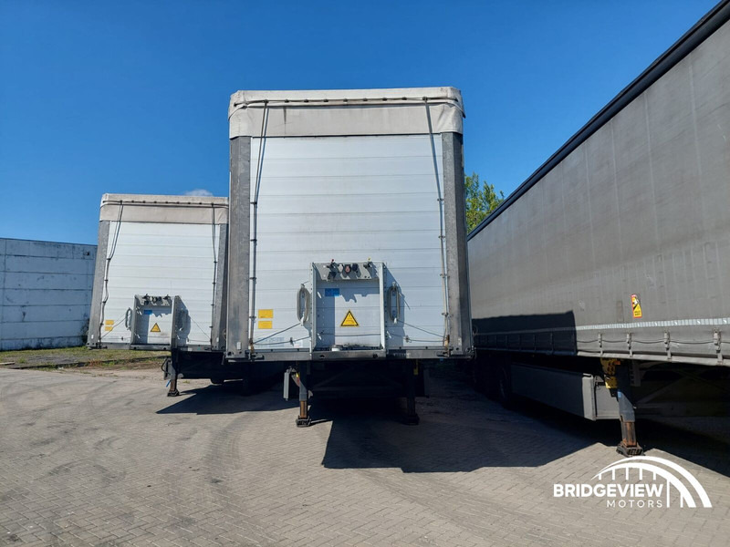 Schmitz Cargobull SCB*S3T - Semirremolque lona: foto 1 Schmitz Cargobull SCB*S3T - Semirremolque lona: foto 1