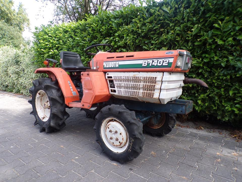 Kleintraktor Kubota B1402 - Tractor viñedo/ Frutero: foto 5 Kleintraktor Kubota B1402 - Tractor viñedo/ Frutero: foto 5