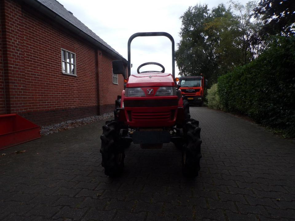 Leasing financiero de Kleintraktor Yanmar KE-60 leasing Kleintraktor Yanmar KE-60: foto 6 Leasing financiero de Kleintraktor Yanmar KE-60 leasing Kleintraktor Yanmar KE-60: foto 6