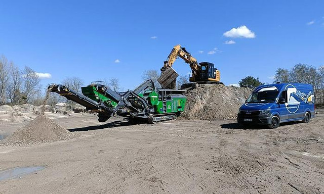 MCCLOSKEY J3C - Trituradora de mandíbula: foto 1 MCCLOSKEY J3C - Trituradora de mandíbula: foto 1