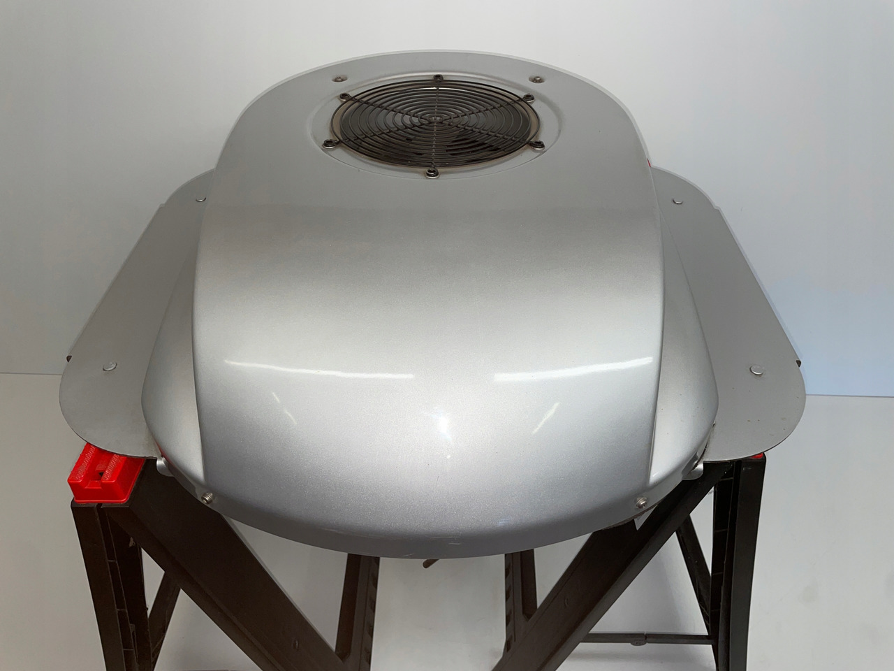 KLIMATYZACJA POSTOJOWA WAECO CA800 MAN SCANIA VOLVO DAF CA-0800-DC - Compresor de aire acondicionado para Camión: foto 1 KLIMATYZACJA POSTOJOWA WAECO CA800 MAN SCANIA VOLVO DAF CA-0800-DC - Compresor de aire acondicionado para Camión: foto 1