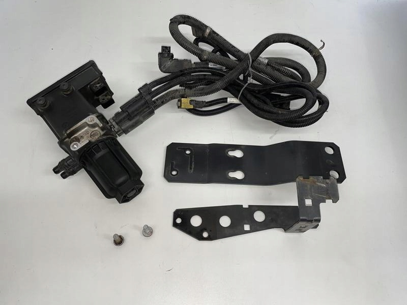 POMPA ADBLUE MERCEDES ACTROS MP4 MP 4 A0001402378 - Depósito de AdBlue para Camión: foto 1 POMPA ADBLUE MERCEDES ACTROS MP4 MP 4 A0001402378 - Depósito de AdBlue para Camión: foto 1