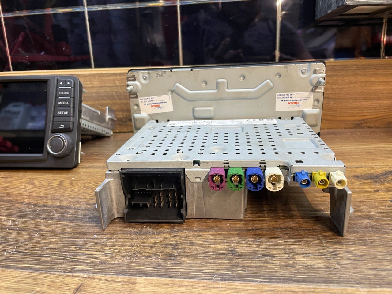 RADIO NAWIGACJA MAN TGS TGX EURO 6 81281006043 - Sistema de navegación para Camión: foto 4 RADIO NAWIGACJA MAN TGS TGX EURO 6 81281006043 - Sistema de navegación para Camión: foto 4