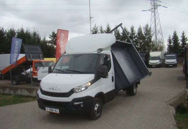 Iveco DAILY 50 C 17 3.0TDI 3-STONNA WYWROYKA - Volquete furgoneta: foto 1 Iveco DAILY 50 C 17 3.0TDI 3-STONNA WYWROYKA - Volquete furgoneta: foto 1