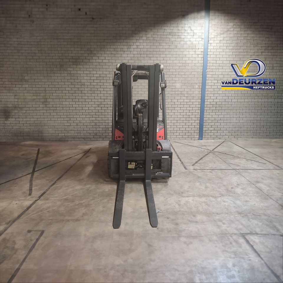 Linde H30D-02 - Carretilla elevadora diésel: foto 5 Linde H30D-02 - Carretilla elevadora diésel: foto 5