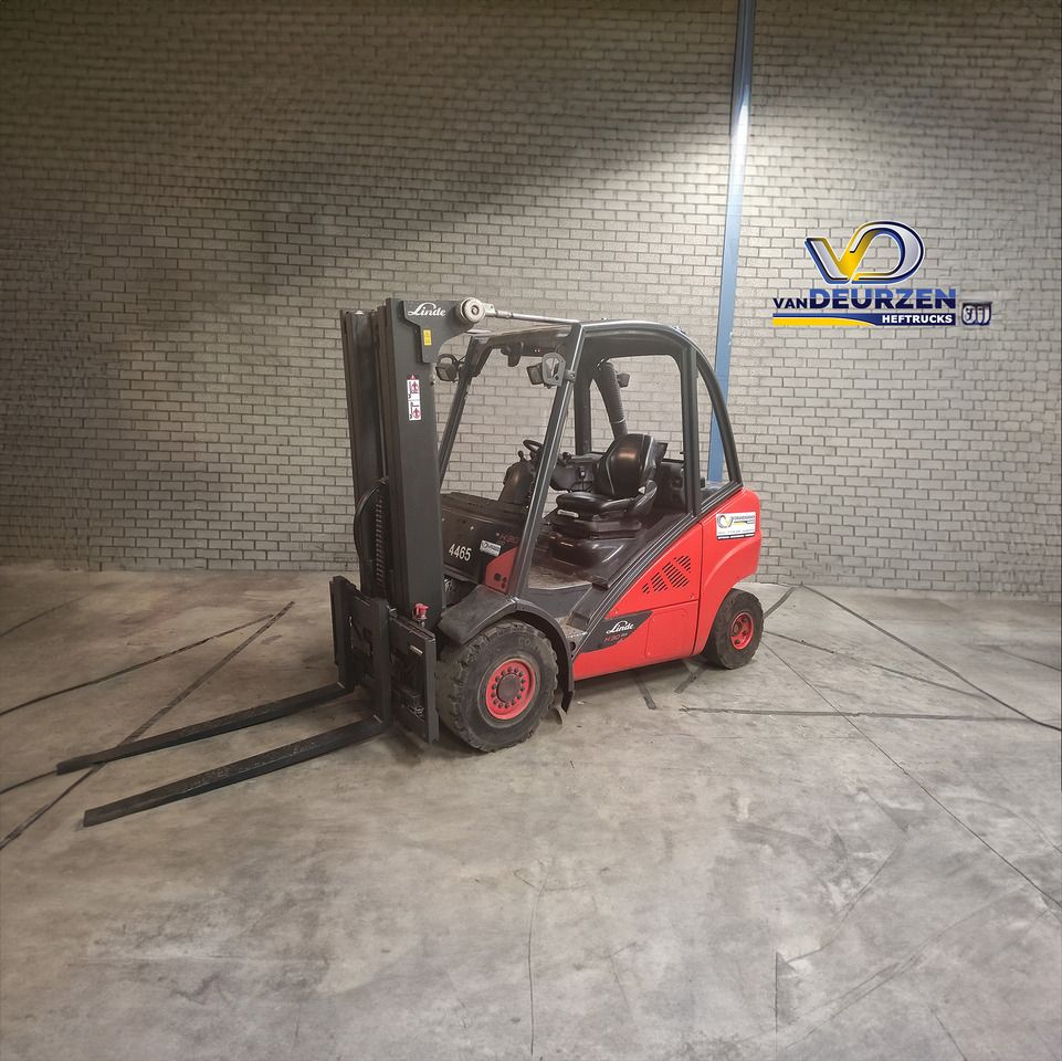 Linde H30D-02 - Carretilla elevadora diésel: foto 1 Linde H30D-02 - Carretilla elevadora diésel: foto 1