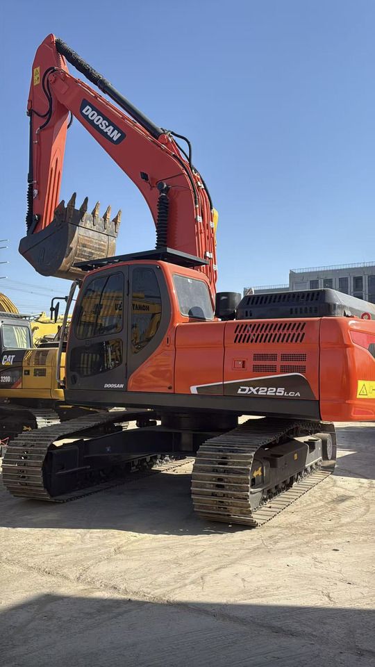 Doosan DX225LC - Excavadora de cadenas: foto 5 Doosan DX225LC - Excavadora de cadenas: foto 5