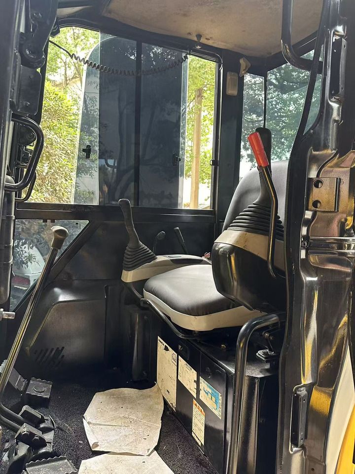 Komatsu PC30MR - Miniexcavadora: foto 5 Komatsu PC30MR - Miniexcavadora: foto 5