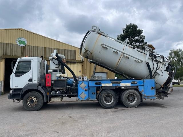 Renault Kerax 370 DCI - Limpieza de alcantarillado: foto 3 Renault Kerax 370 DCI - Limpieza de alcantarillado: foto 3