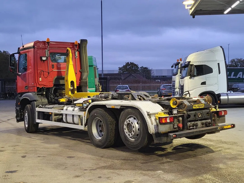 Mercedes-Benz Arocs 2648 Arocs 2648 - Camión con equipo de cable: foto 4 Mercedes-Benz Arocs 2648 Arocs 2648 - Camión con equipo de cable: foto 4