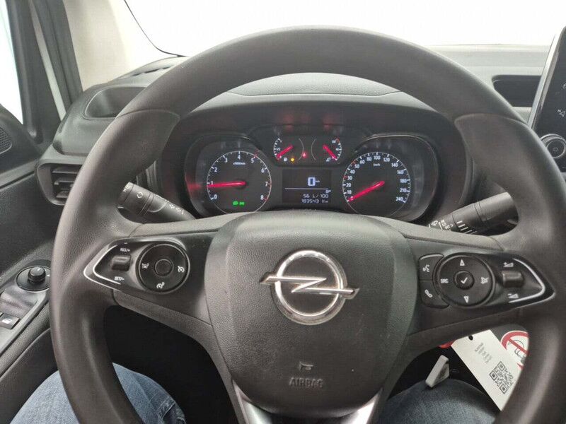 Opel Combo 1.5D Edition L1H1 Airco/NAV/PDC - Vehículo comercial ligero: foto 5 Opel Combo 1.5D Edition L1H1 Airco/NAV/PDC - Vehículo comercial ligero: foto 5