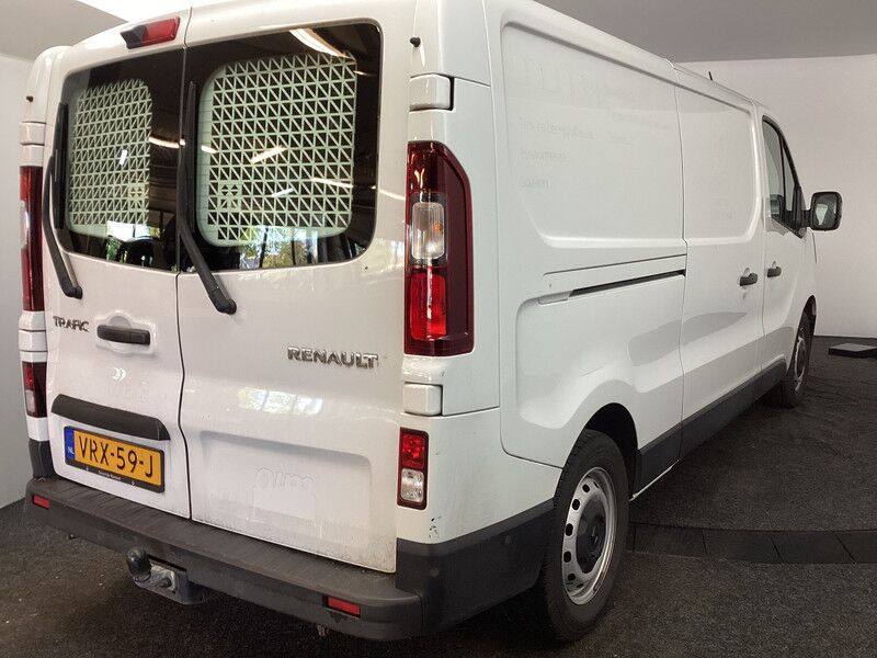 Renault Trafic 2.0 dCi 130 T30 L2H1 Comfort - Vehículo comercial ligero: foto 5 Renault Trafic 2.0 dCi 130 T30 L2H1 Comfort - Vehículo comercial ligero: foto 5