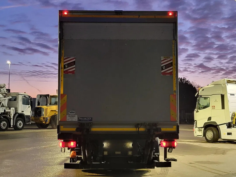 Volvo FM 330 Automatic Taillift Clima Cruise PTO LED Refrigerated Truck Euro6 2015 - Frigorífico camión: foto 4 Volvo FM 330 Automatic Taillift Clima Cruise PTO LED Refrigerated Truck Euro6 2015 - Frigorífico camión: foto 4