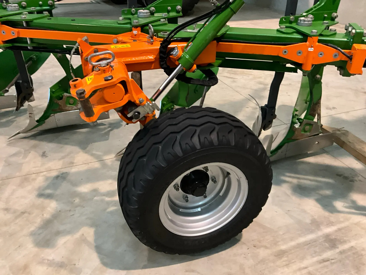 Amazone Teres 300V - Arado: foto 3 Amazone Teres 300V - Arado: foto 3