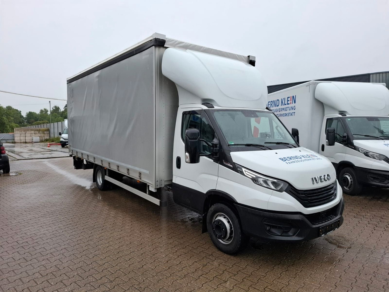 Iveco 72-210A8/P, Klima, Luft, HiMatik, LBW, RFK, - Furgoneta con caja de lona: foto 2 Iveco 72-210A8/P, Klima, Luft, HiMatik, LBW, RFK, - Furgoneta con caja de lona: foto 2