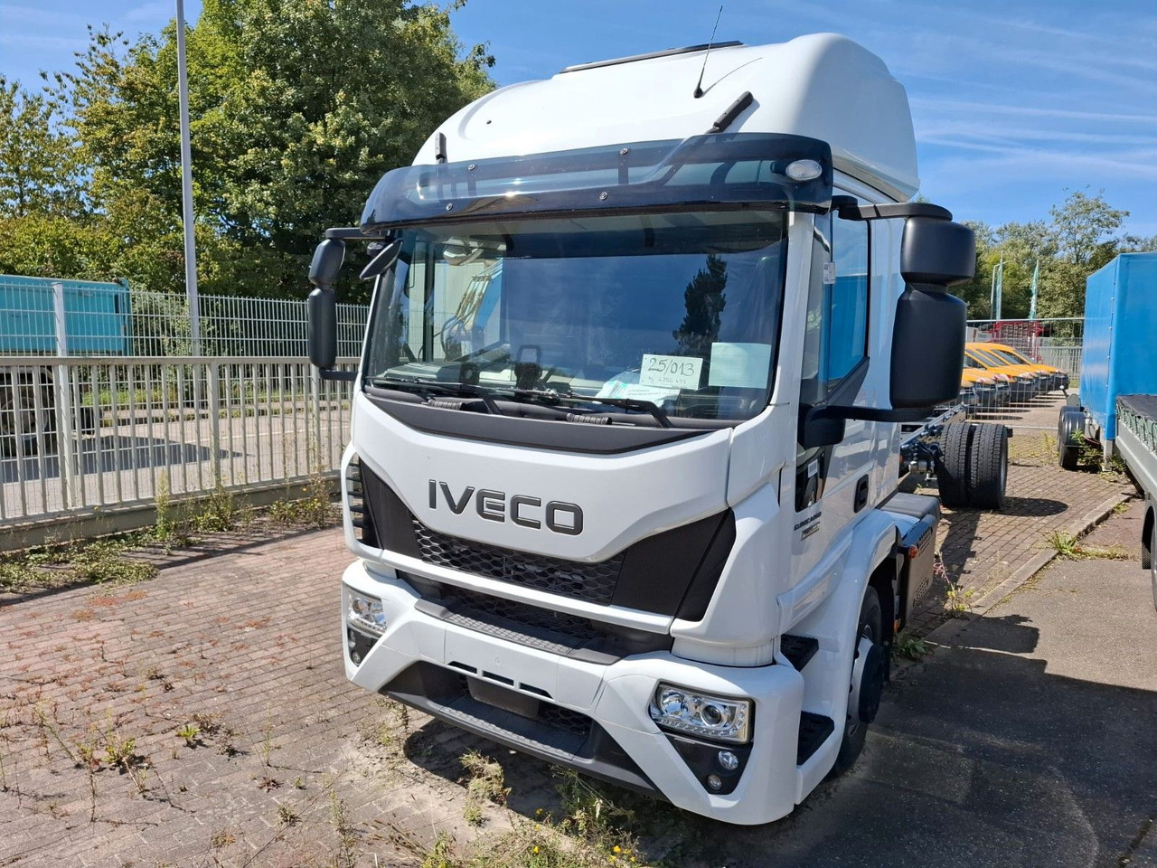 Iveco ML 140-280 FFH, Fahrgestell, Luft, Klima, ... - Chasis camión: foto 1 Iveco ML 140-280 FFH, Fahrgestell, Luft, Klima, ... - Chasis camión: foto 1