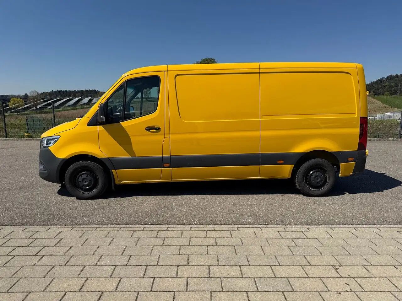 Mercedes-Benz Sprinter 315 CDI Flach Lang Klima MBUX LED AHK - Furgón: foto 3 Mercedes-Benz Sprinter 315 CDI Flach Lang Klima MBUX LED AHK - Furgón: foto 3