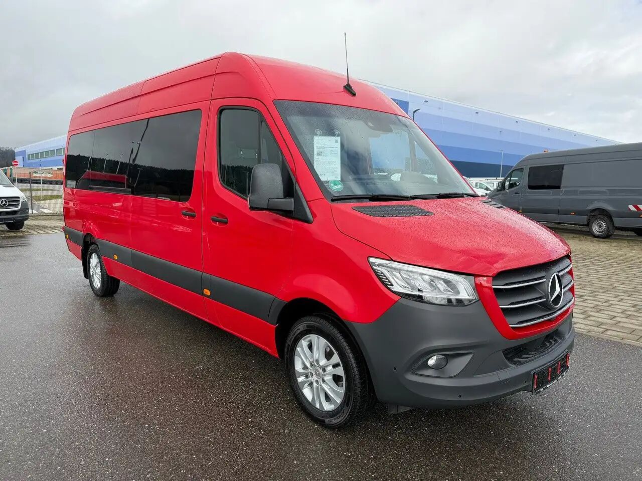 Mercedes-Benz Sprinter 316 CDI Maxi Tourer LED Klima 8-Sitzer - Coche familiar: foto 2 Mercedes-Benz Sprinter 316 CDI Maxi Tourer LED Klima 8-Sitzer - Coche familiar: foto 2