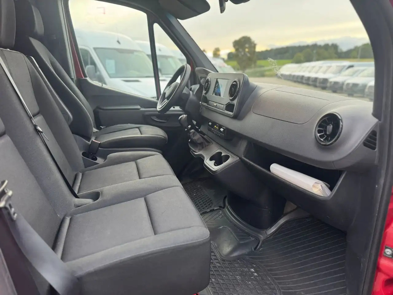 Furgón Mercedes-Benz Sprinter 317 CDI Maxi Lang XXL Extralang MBUX: foto 7 Furgón Mercedes-Benz Sprinter 317 CDI Maxi Lang XXL Extralang MBUX: foto 7