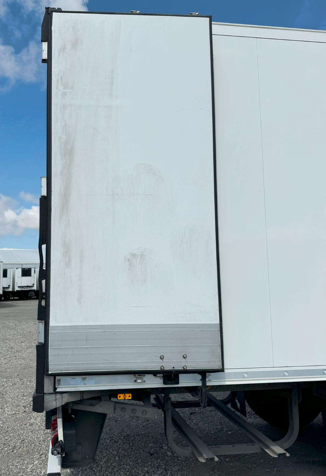 Frigorífico semirremolque Schmitz CARRIER VECTOR 1550: foto 7 Frigorífico semirremolque Schmitz CARRIER VECTOR 1550: foto 7