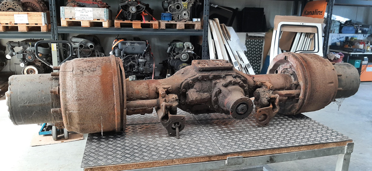 Gebrauchte DB, Planetenachse, Artikel - Nr. : 81.99999 - 9999 - Eje posterior para Camión: foto 4 Gebrauchte DB, Planetenachse, Artikel - Nr. : 81.99999 - 9999 - Eje posterior para Camión: foto 4