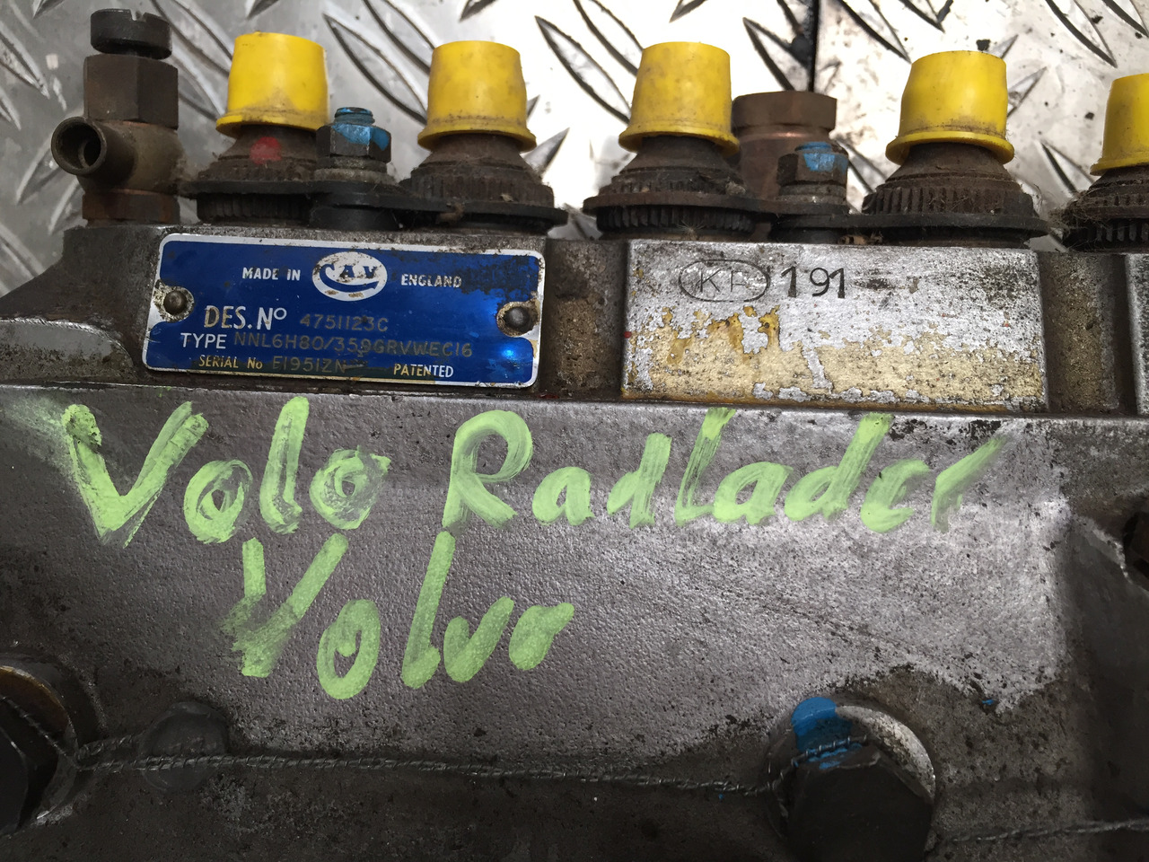 Gebrauchte Einspritzpumpe VOLVO Radlader, Typ : NNL6H80 / 359GRVWECI6 - Bomba de combustible para Camión: foto 5 Gebrauchte Einspritzpumpe VOLVO Radlader, Typ : NNL6H80 / 359GRVWECI6 - Bomba de combustible para Camión: foto 5