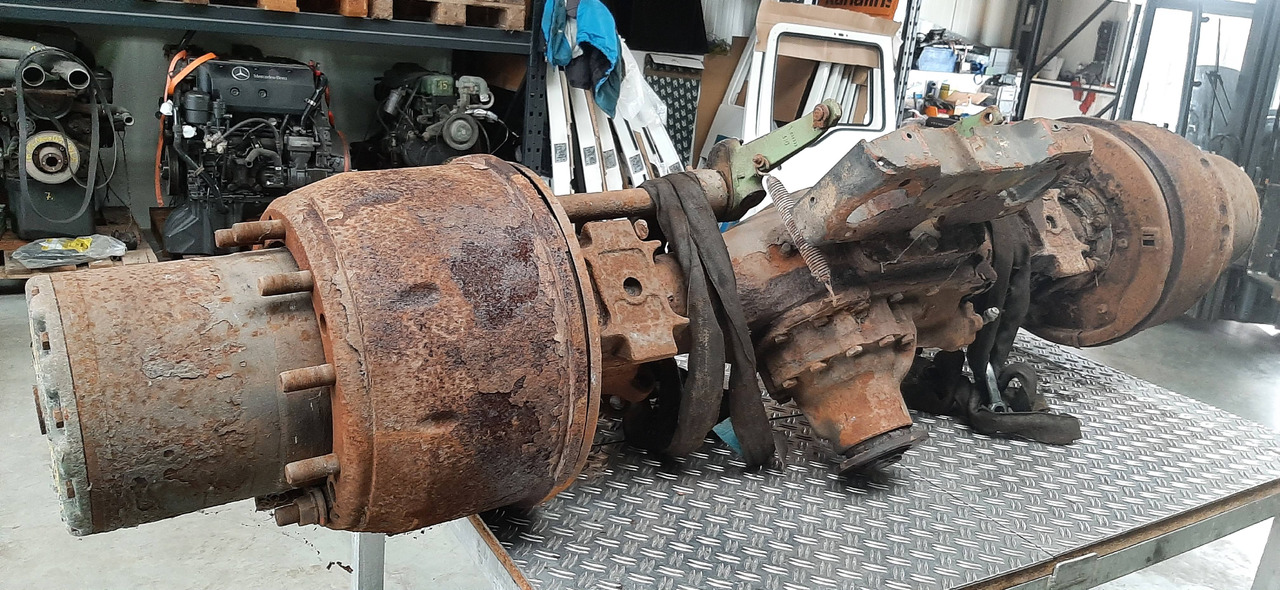 Gebrauchte MAN 19.281 Außenplanetenachse, 10 Tonnen, Artikel - Nr. : 81.99999 - 9999 - Eje delantero para Camión: foto 1 Gebrauchte MAN 19.281 Außenplanetenachse, 10 Tonnen, Artikel - Nr. : 81.99999 - 9999 - Eje delantero para Camión: foto 1