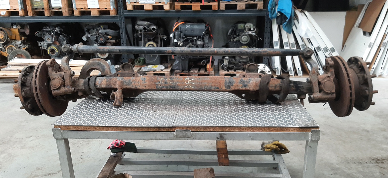 Gebrauchte MAN TGA 18.360, Vorderachse, Artikel - Nr. : 81.44001 - 7043 - Eje delantero para Camión: foto 4 Gebrauchte MAN TGA 18.360, Vorderachse, Artikel - Nr. : 81.44001 - 7043 - Eje delantero para Camión: foto 4