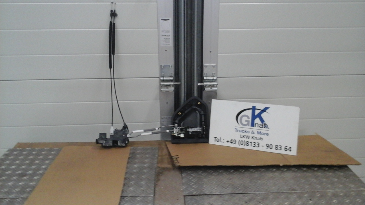 Neuwertige Türschloss Zentralverriegelung links, MAN TGM / TG3, Artikel - Nr.: 81.62680 - 5025 - Puerta y piezas para Camión: foto 2 Neuwertige Türschloss Zentralverriegelung links, MAN TGM / TG3, Artikel - Nr.: 81.62680 - 5025 - Puerta y piezas para Camión: foto 2