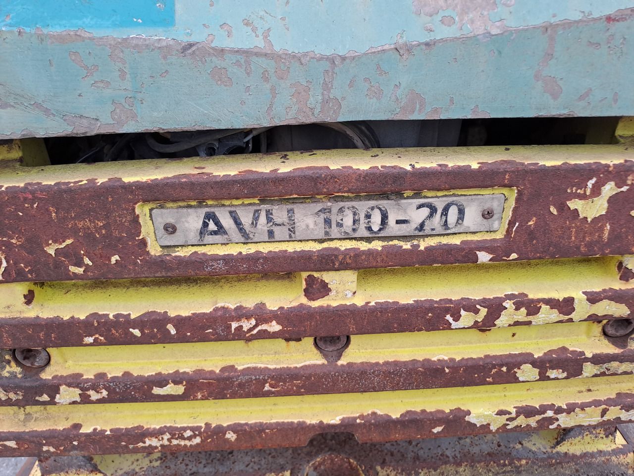 WACKER Ammann Vibrationsplatte AVH 100-20, Hatz 1D90 - Plancha reversible: foto 4 WACKER Ammann Vibrationsplatte AVH 100-20, Hatz 1D90 - Plancha reversible: foto 4