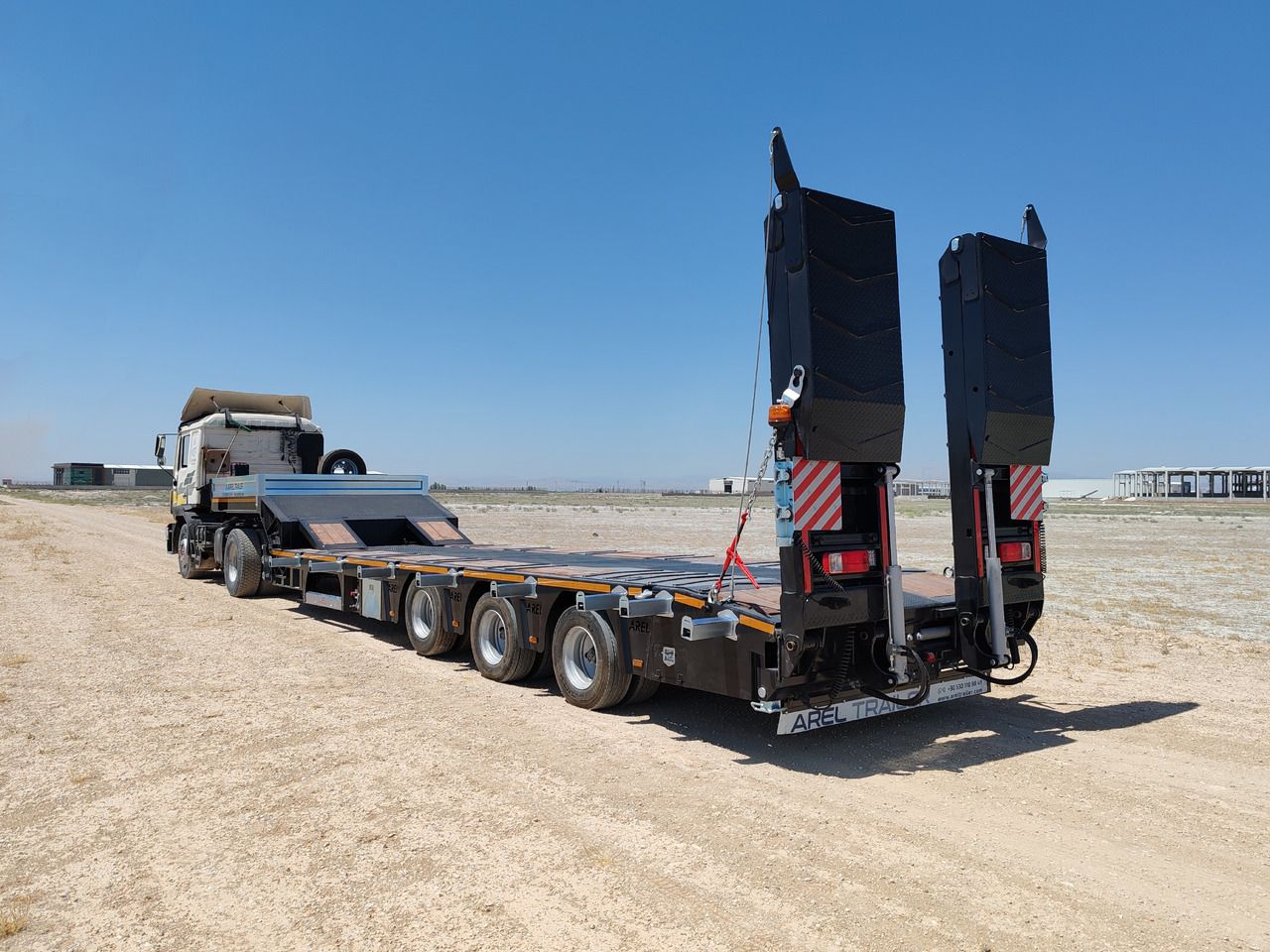 AREL TRAILER 3 AXLE LOWBED TRAILER from MANUFACTURER COMPANY - Góndola rebajadas semirremolque: foto 1 AREL TRAILER 3 AXLE LOWBED TRAILER from MANUFACTURER COMPANY - Góndola rebajadas semirremolque: foto 1