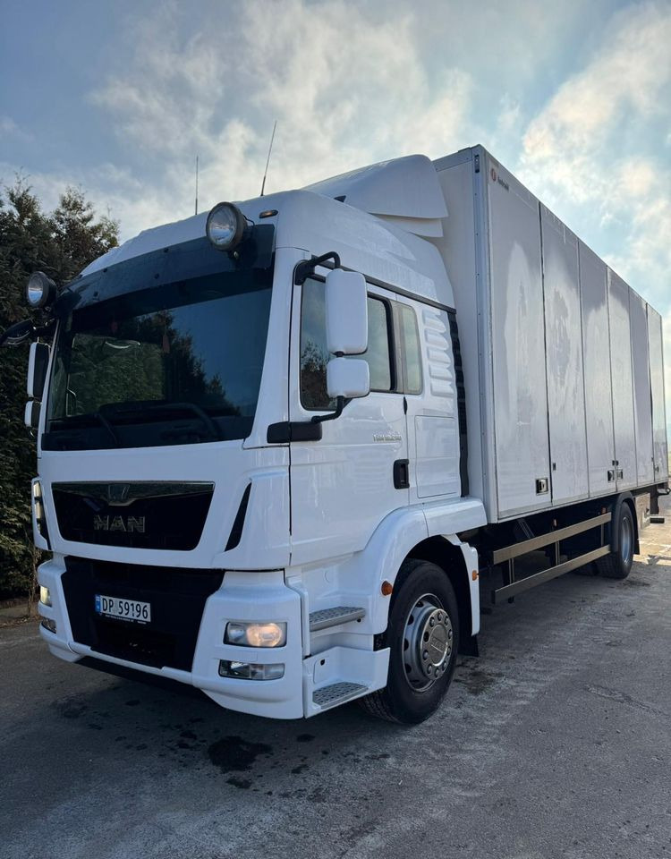 MAN MAN TGM 18.290/ IZOTERMA / OTWIERANY BOK/ /WINDA / 19 EUROPALET/ NISKI PRZEBIEG /SYPIALKA /ACC/EURO6 - Frigorífico camión: foto 1 MAN MAN TGM 18.290/ IZOTERMA / OTWIERANY BOK/ /WINDA / 19 EUROPALET/ NISKI PRZEBIEG /SYPIALKA /ACC/EURO6 - Frigorífico camión: foto 1