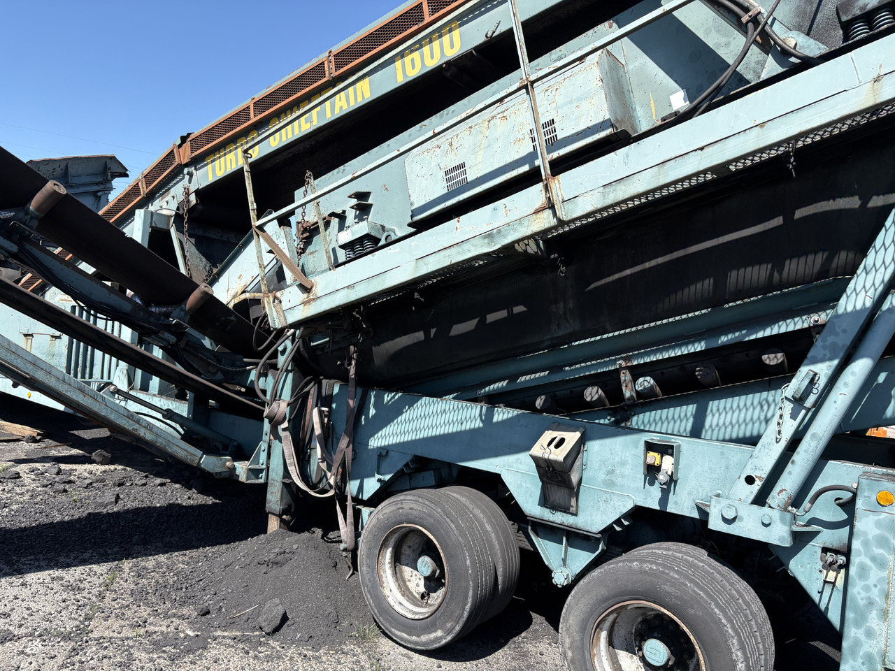 POWERSCREEN Turbo Chieftain 1600 - Cribadora: foto 4 POWERSCREEN Turbo Chieftain 1600 - Cribadora: foto 4