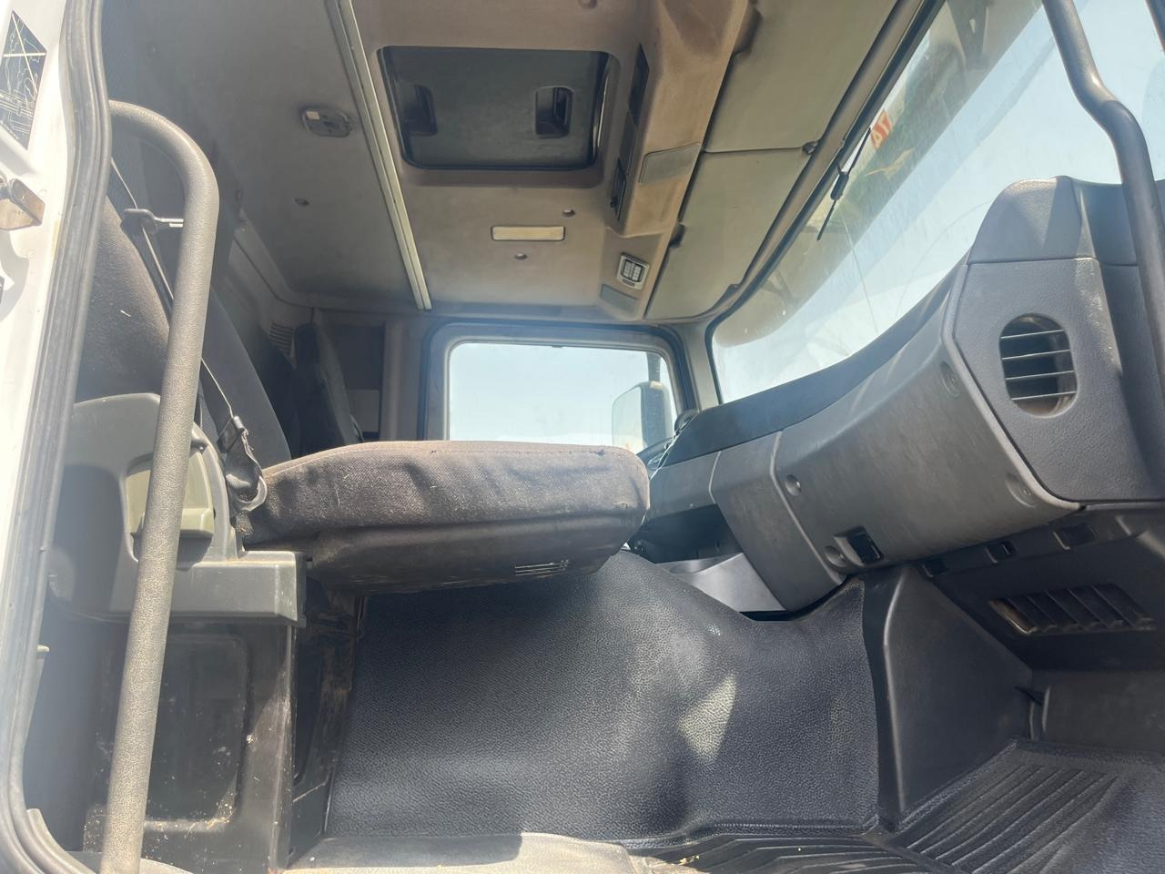 Chasis camión MERCEDES-BENZ Actros 3340: foto 17