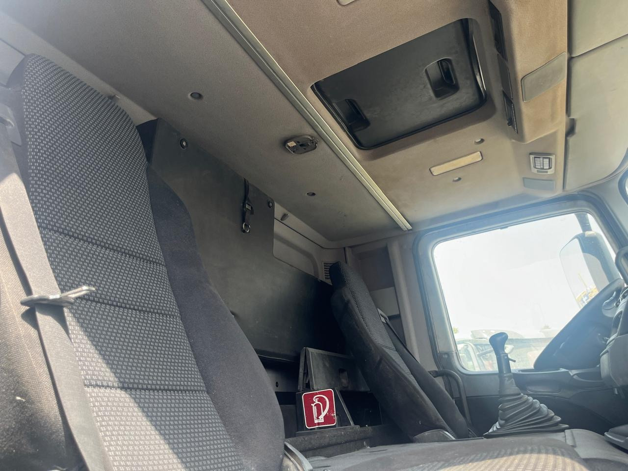 Chasis camión MERCEDES-BENZ Actros 3340: foto 15