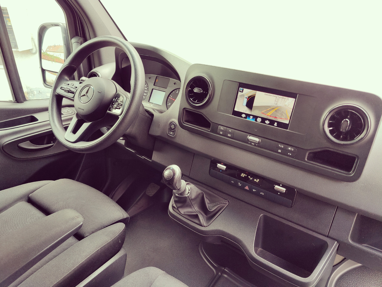 Mercedes-Benz Sprinter III Kasten RWD 317 CDI L2H2 360°Kamera Navi Apple Android Schienensystem - Furgón: foto 3 Mercedes-Benz Sprinter III Kasten RWD 317 CDI L2H2 360°Kamera Navi Apple Android Schienensystem - Furgón: foto 3