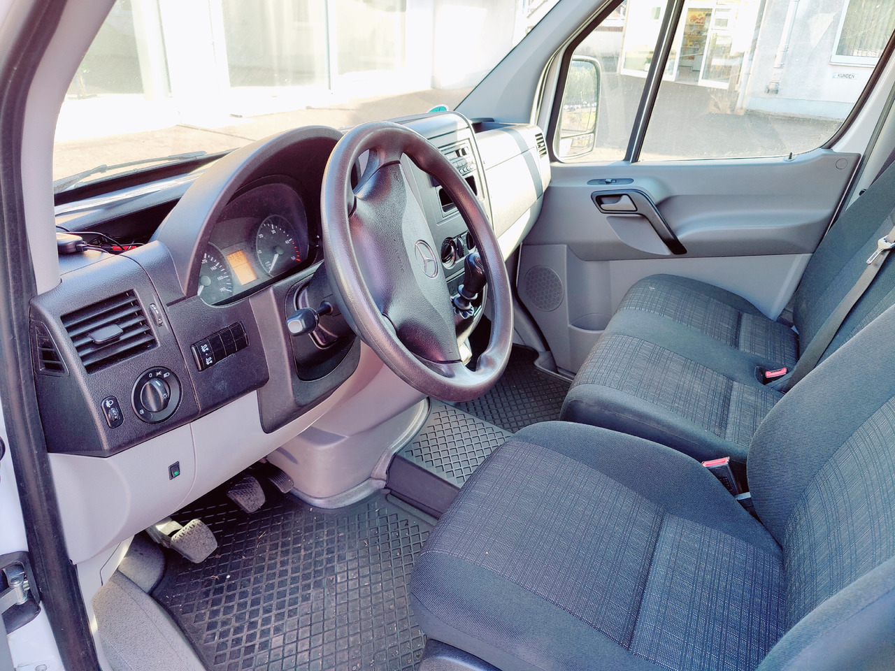 Caja abierta furgoneta Mercedes-Benz Sprinter III Kasten RWD (907)(02.2018->) 314 CDI L2 Dreiseitenkipper AHK Klima: foto 7 Caja abierta furgoneta Mercedes-Benz Sprinter III Kasten RWD (907)(02.2018->) 314 CDI L2 Dreiseitenkipper AHK Klima: foto 7