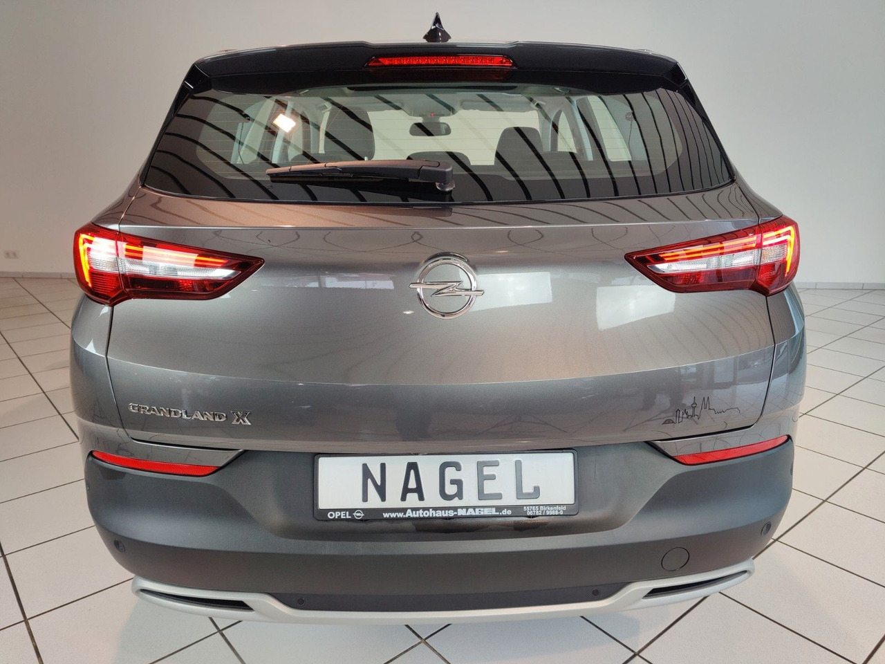 SUV/ Todoterreno Opel Grandland X 1,2 Business Inno. Navi Leder PDC DAB LED: foto 8 SUV/ Todoterreno Opel Grandland X 1,2 Business Inno. Navi Leder PDC DAB LED: foto 8
