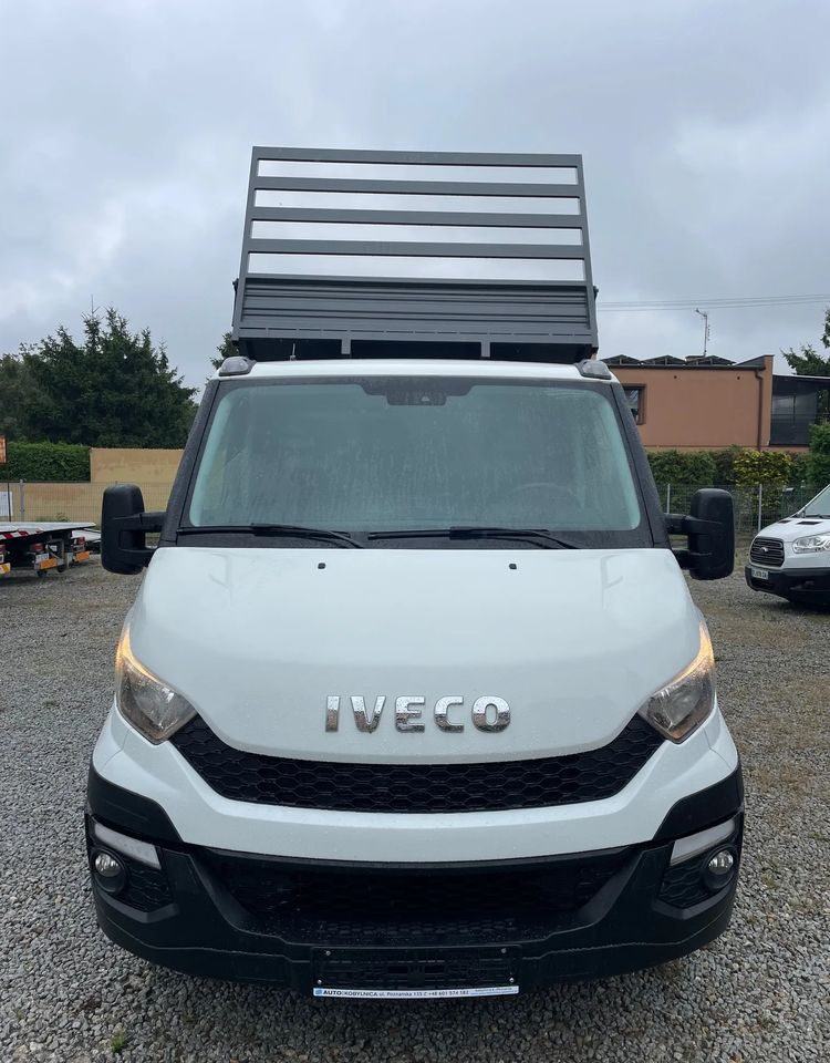 Iveco Daily 40C17 Wywrotka 3,60m 2014r - Volquete furgoneta: foto 2 Iveco Daily 40C17 Wywrotka 3,60m 2014r - Volquete furgoneta: foto 2