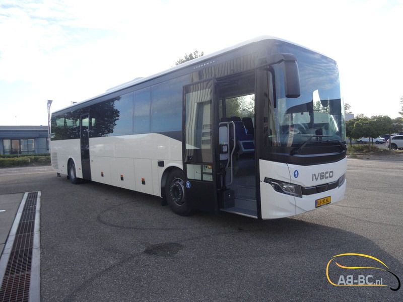 Iveco New 13 MTR Crossway 61 seats ADAS - Autocar: foto 1 Iveco New 13 MTR Crossway 61 seats ADAS - Autocar: foto 1