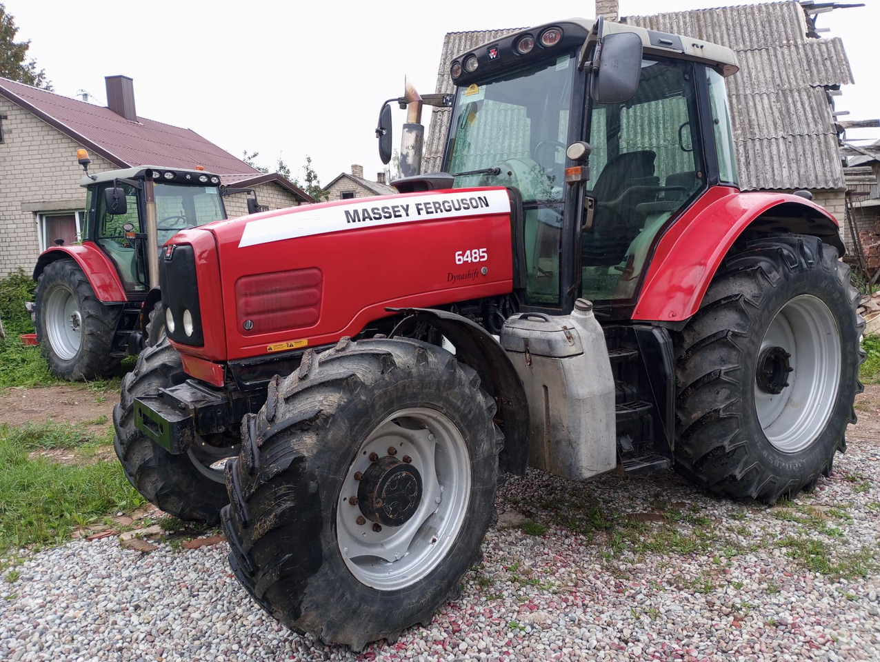 MASSEY FERGUSON Massey Ferguson 6485 - Tractor: foto 1 MASSEY FERGUSON Massey Ferguson 6485 - Tractor: foto 1