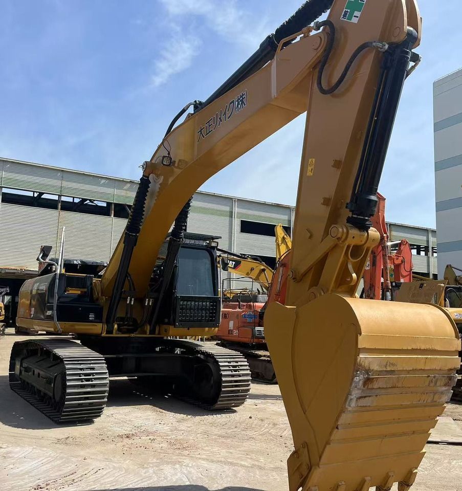 CATERPILLAR CAT 330D2L - Excavadora de cadenas: foto 3 CATERPILLAR CAT 330D2L - Excavadora de cadenas: foto 3
