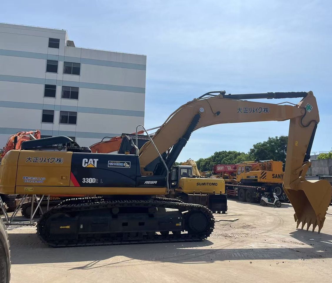 CATERPILLAR CAT 330D2L - Excavadora de cadenas: foto 1 CATERPILLAR CAT 330D2L - Excavadora de cadenas: foto 1